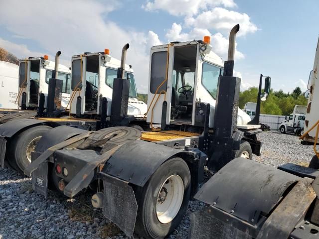 2019 Ottawa Yard Tractor 2019 Ottawa COMMACYT30-Trucks Yard Truck