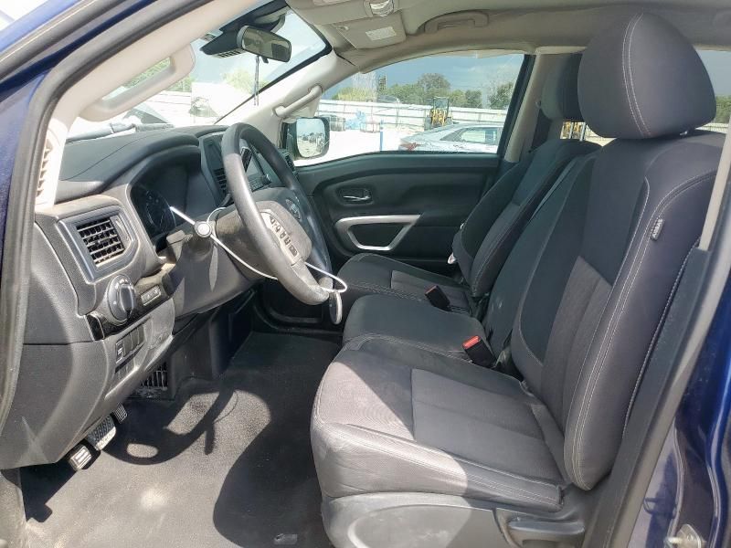 2022 Nissan Titan S