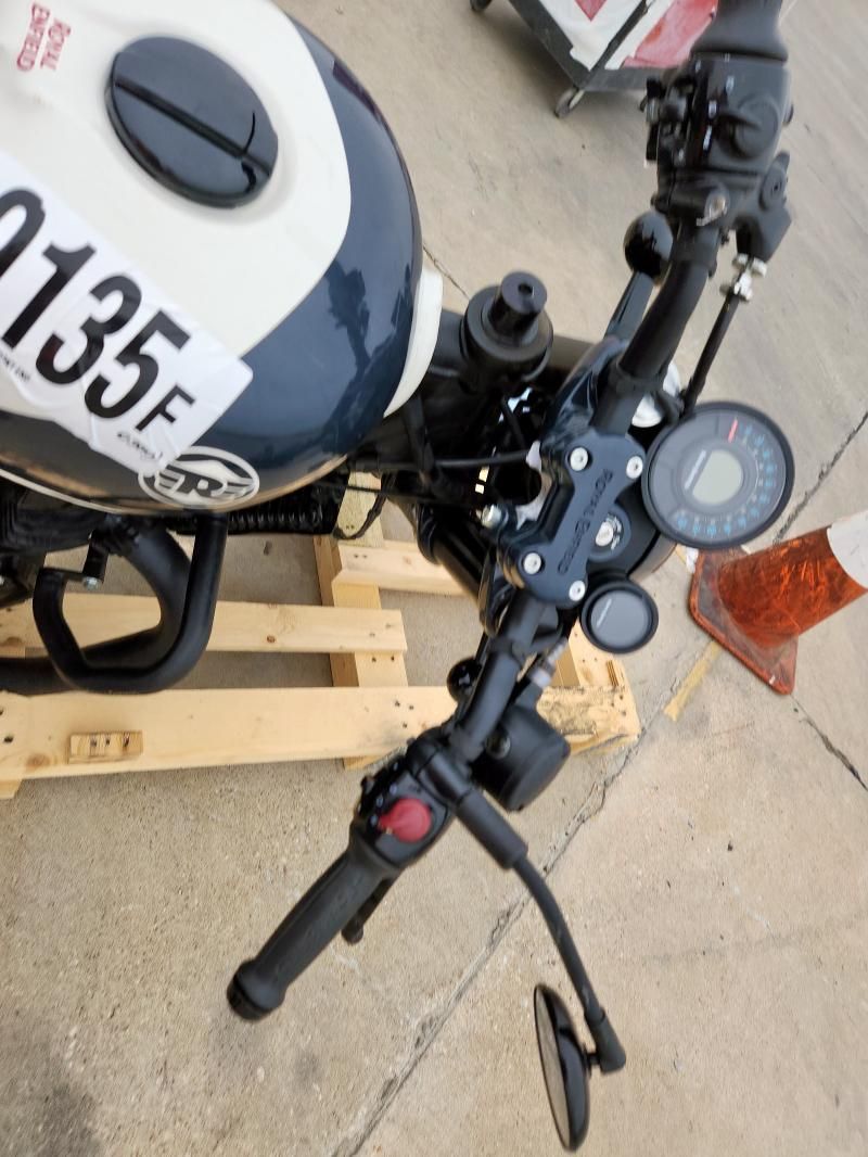 2024 Royal Enfield Motors Shotgun 650