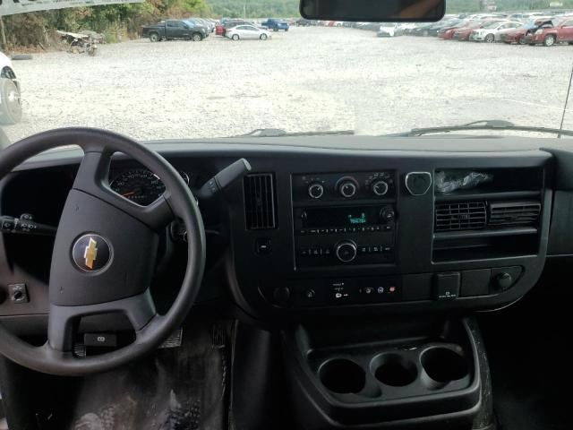 2019 Chev Express G3500