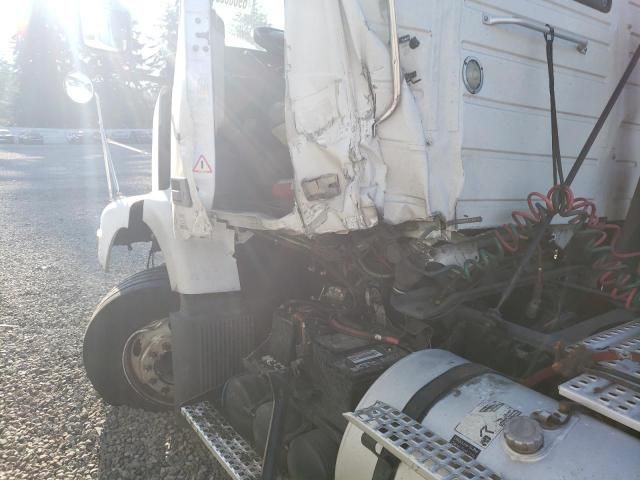 2010 Volvo VNM Semi Truck