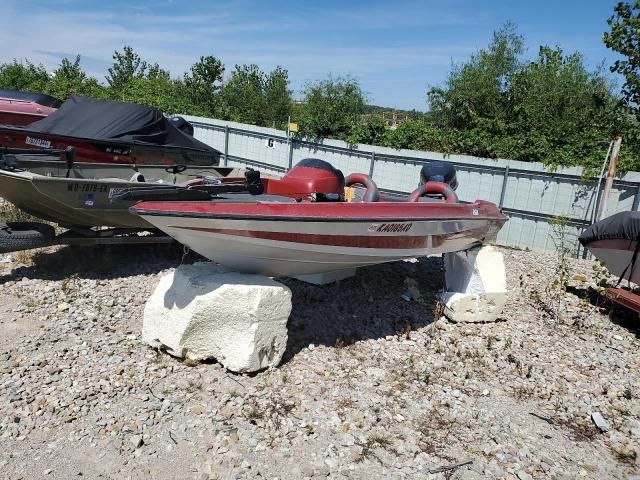 1997 Stratos Boat