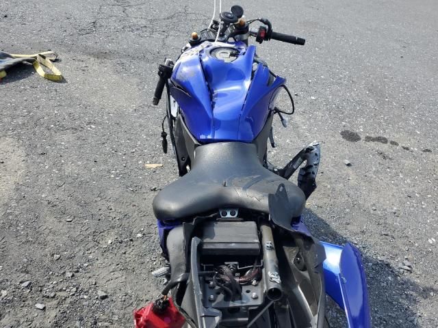 2024 Yamaha YZFR7