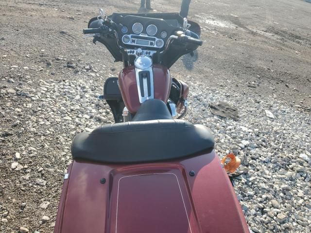 2010 Harley-Davidson Flhtcu