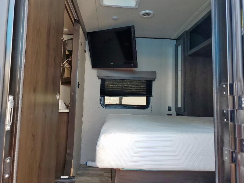 2022 Grand Transcend 265BH