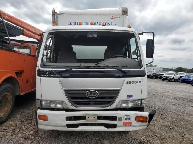 2007 Nissan Diesel UD2300