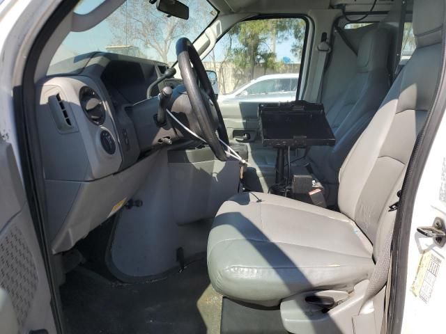 2010 Ford Econoline E250 van