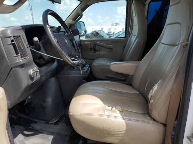 2020 Chevrolet Express G2500