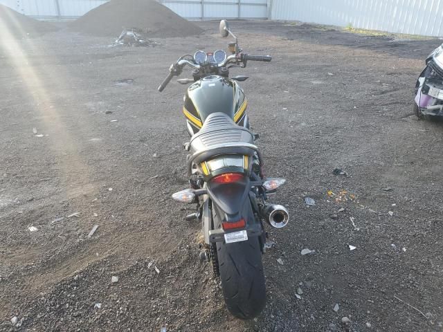 2020 Kawasaki ZR900 R