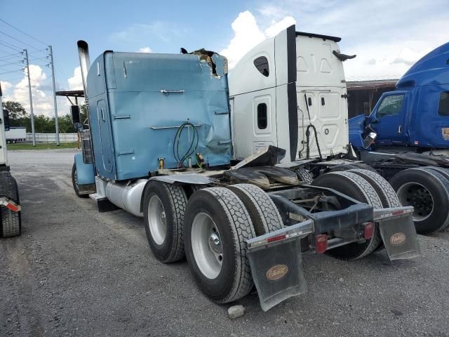 2000 Peterbilt 379 Semi Truck
