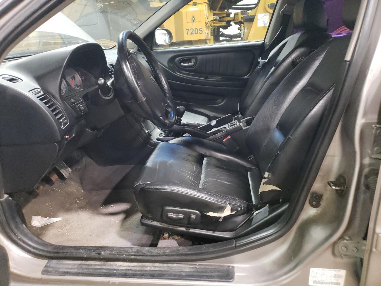 2002 Nissan 2002 Niss Maxima gle