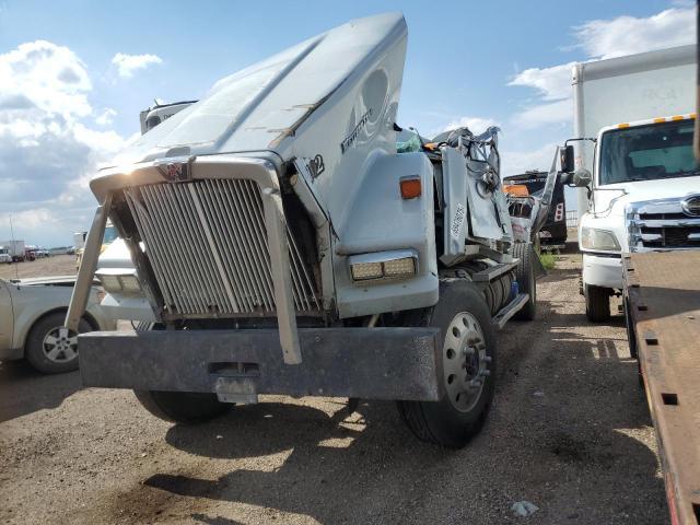 2014 Westenstar Convention-Semi Truck