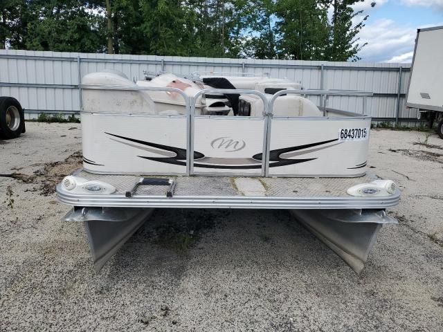 2006 Manitou Oasis Boat Boat