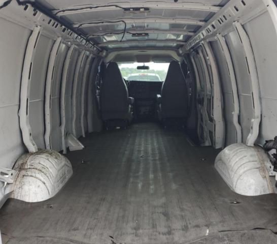2018 Chevrolet Express G2500