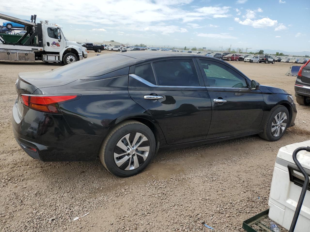 2020 Nissan Altima s