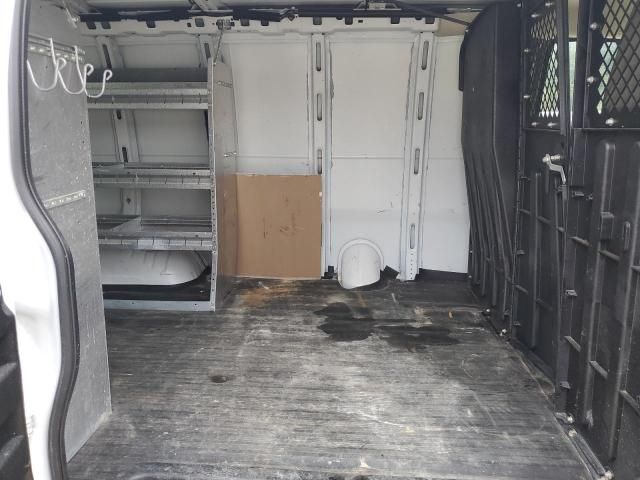 2018 Chevrolet Express G2500