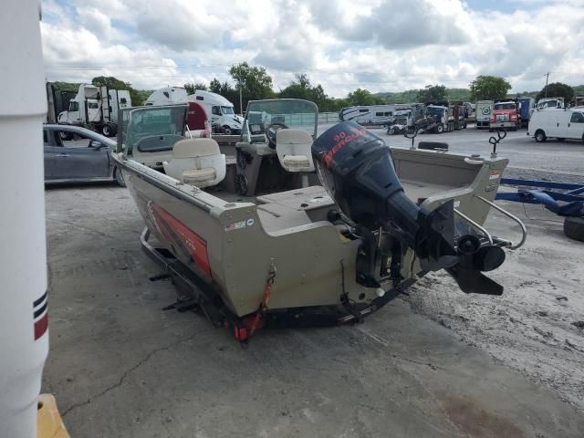 2006 Lowe Boat With Trailer