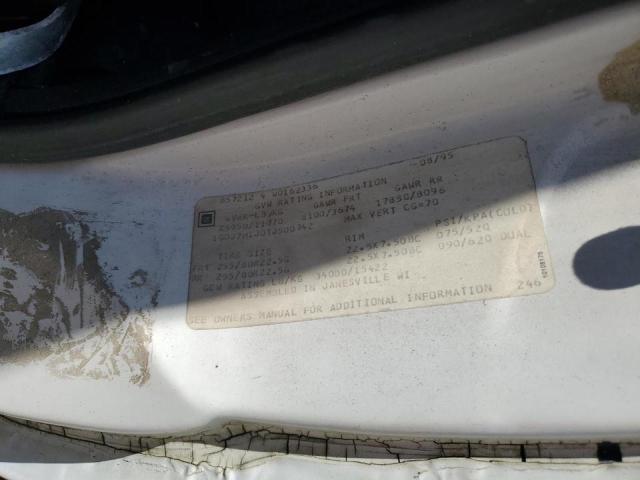 1996 GMC C7 BOX Truck