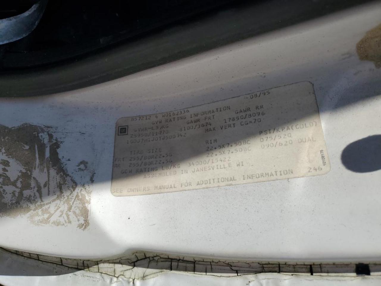 1996 GMC C7 BOX Truck