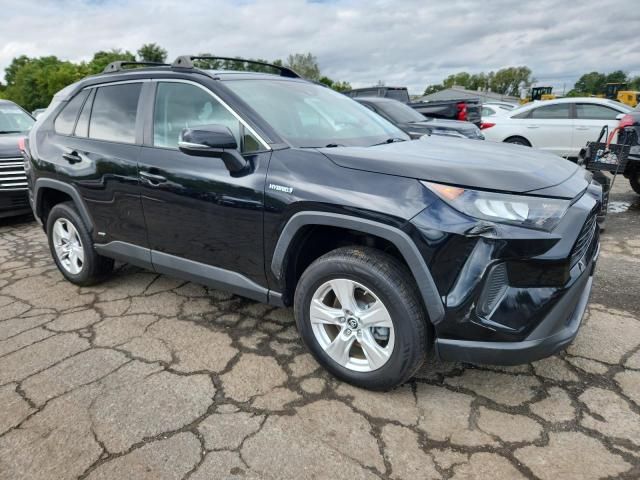 2020 Toyota Rav4 le