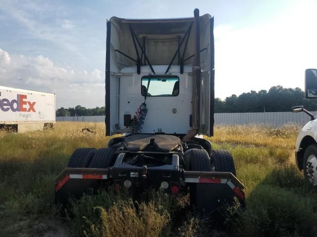 2016 Peterbilt Tractor 2016 Peterbilt 579 Semi Truck