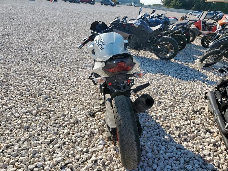 2023 Kawasaki ER400 D