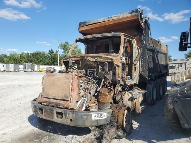 2009 Sterling L9500 Dump Truck