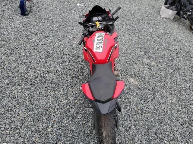 2022 Honda CBR500 RA