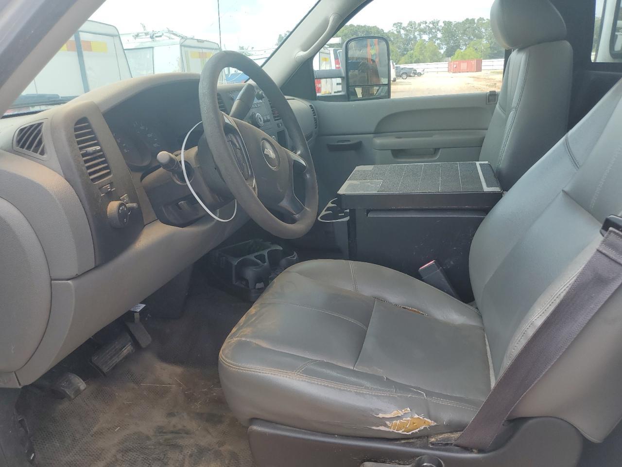 2013 Chevrolet Silverado C1500