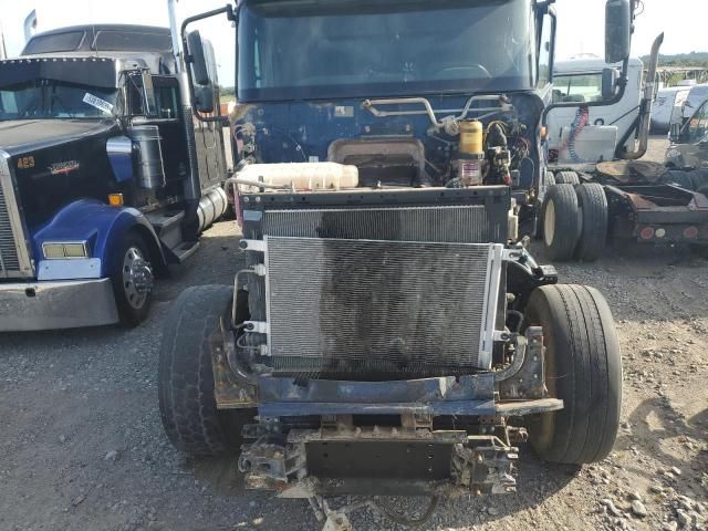 2021 International HX620