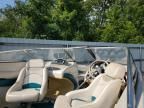 2000 Glastron Boat