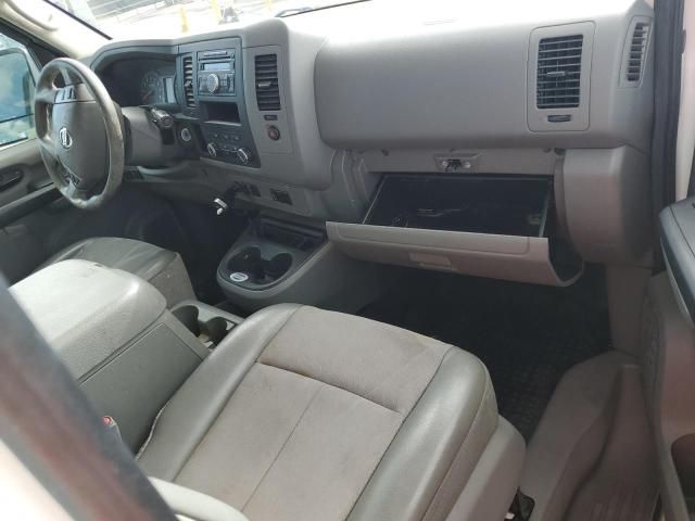 2017 Nissan NV 1500 S