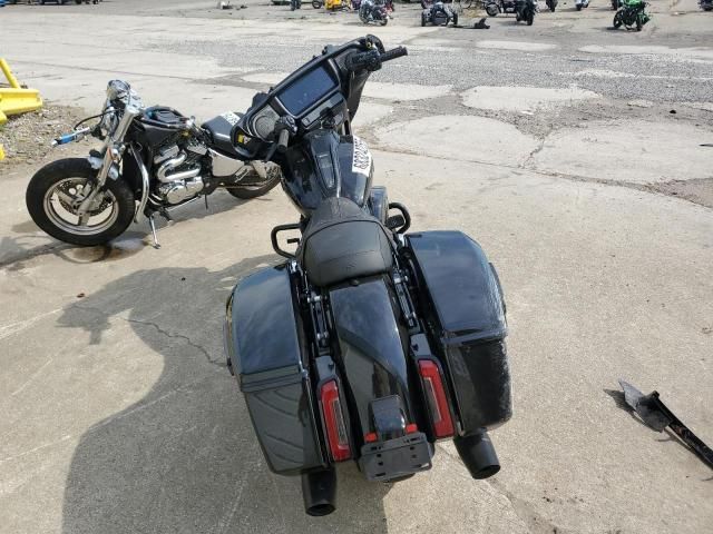 2024 Harley-Davidson Flhx