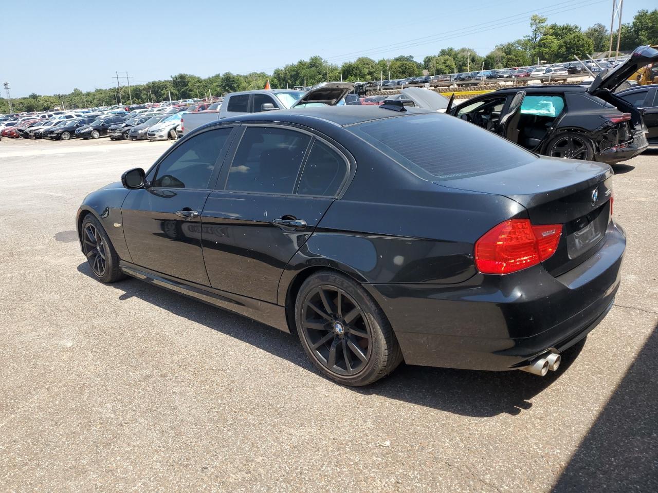 2011 BMW 328 i