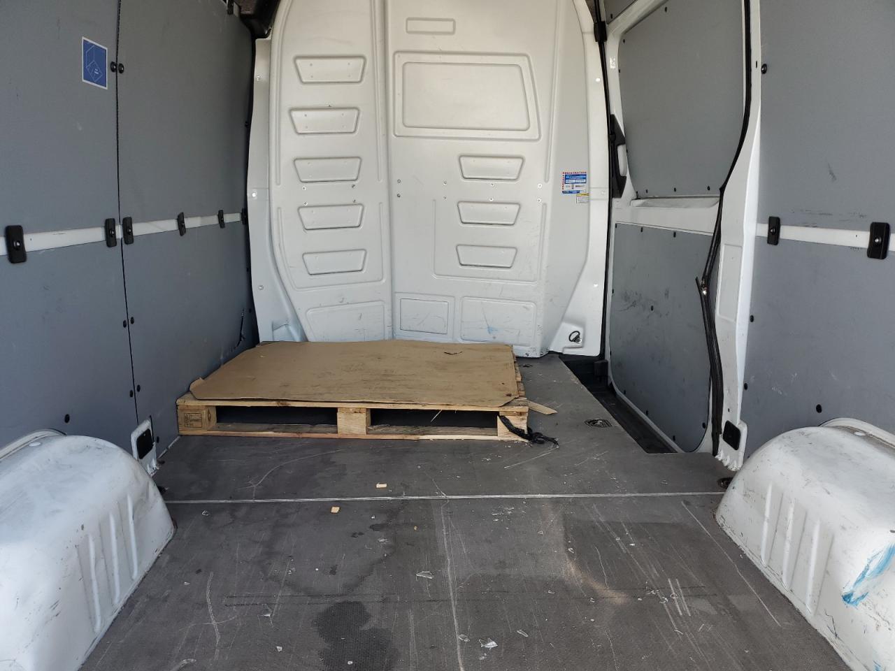 2023 Mercedes-Benz Sprinter 2500