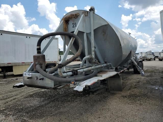 2013 Retesa Pneumatic DRY Bulk Trailer