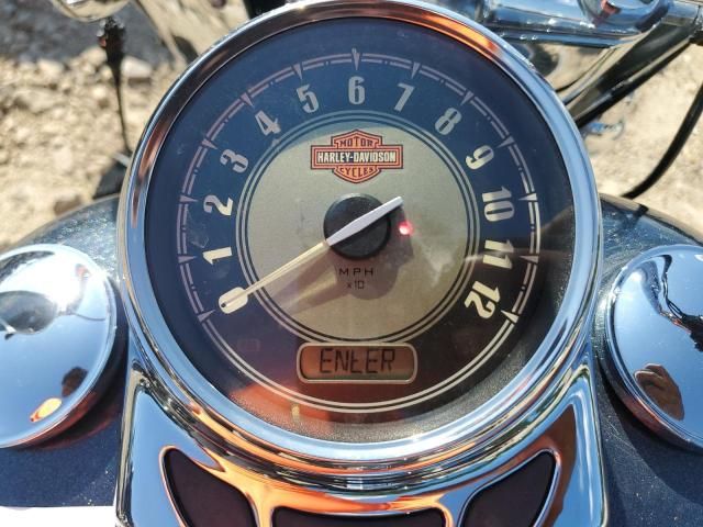 2015 Harley-Davidson Flstc Heritage Softail Classic