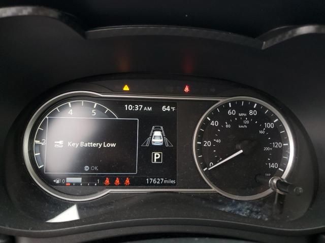2022 Nissan Versa SR
