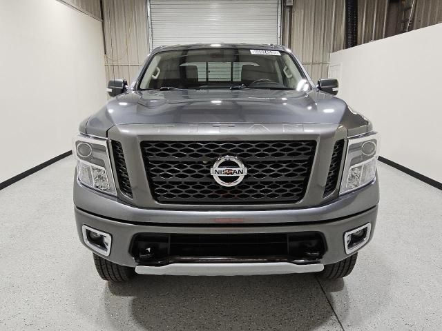 2019 Nissan Titan SV