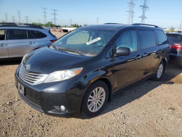 2017 Toyota Sienna xle
