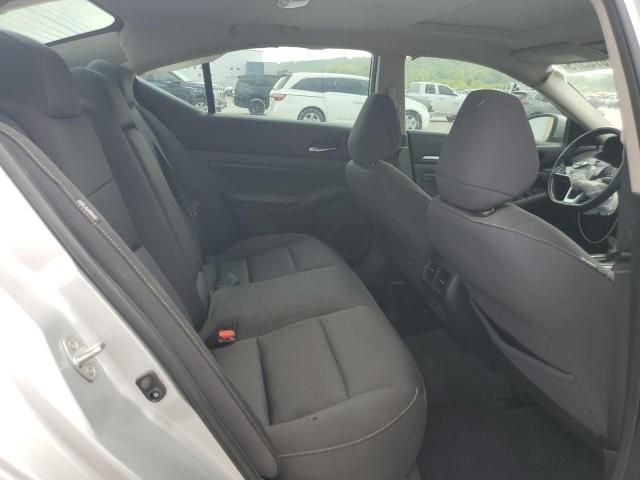 2019 Nissan Altima sv