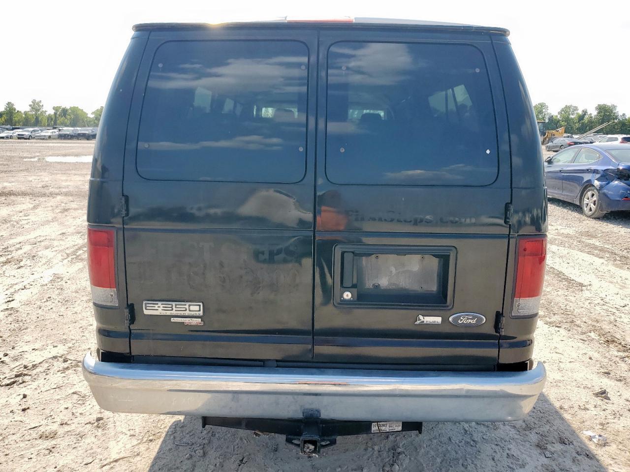 2012 Ford 2011 Ford Econoline Cargo E-25