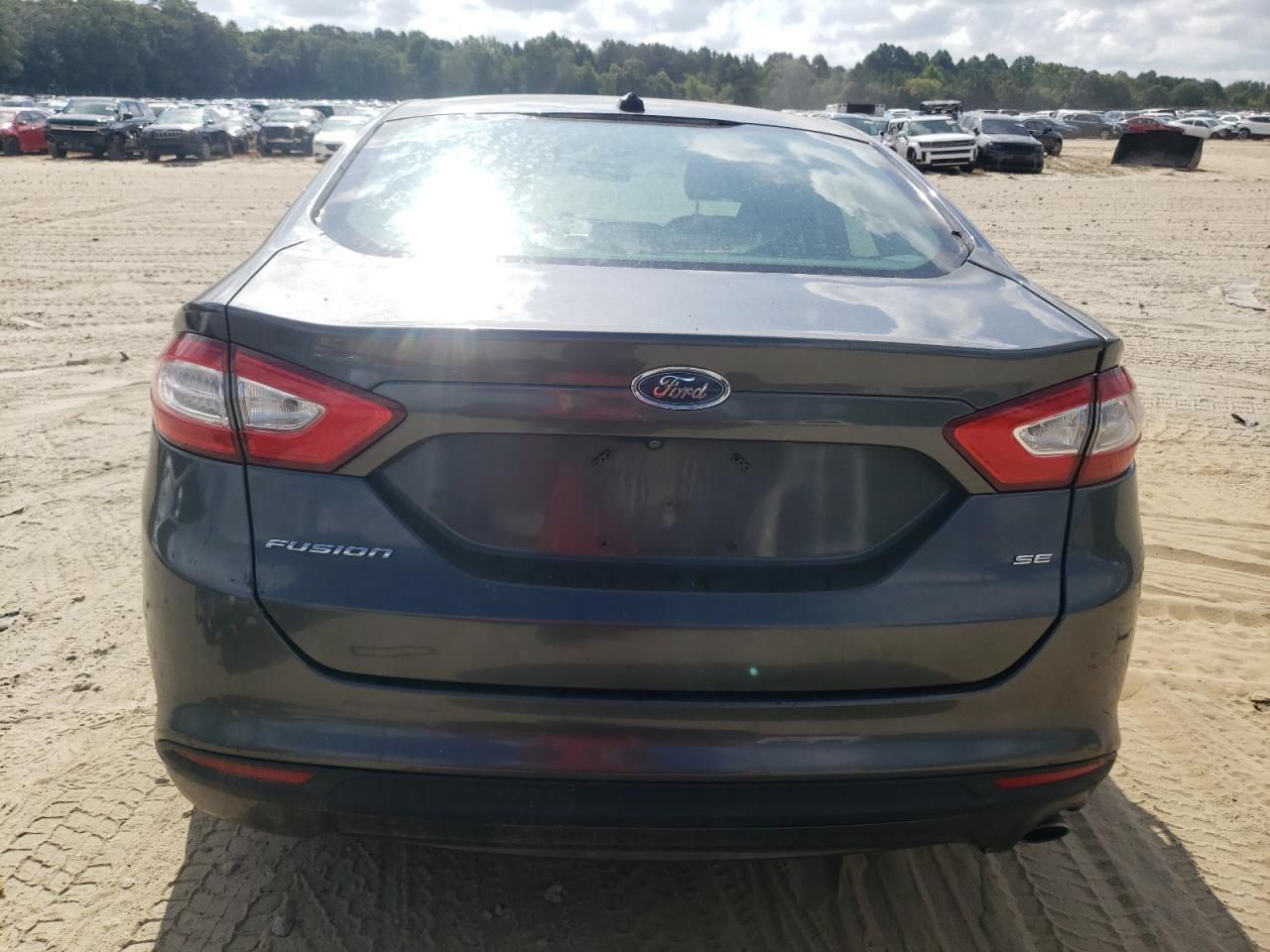 2016 Ford Fusion se