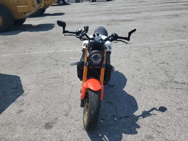 2024 Yamaha MTM890 C