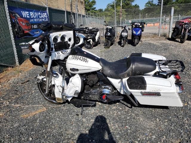 2013 Harley-Davidson Flhtcu Ultra Classic Electra Glide