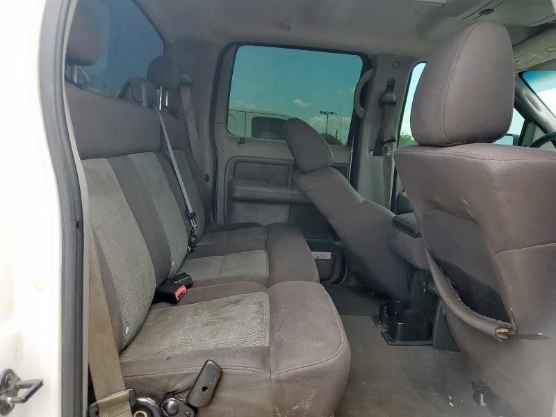 2004 Ford F150 Supercrew