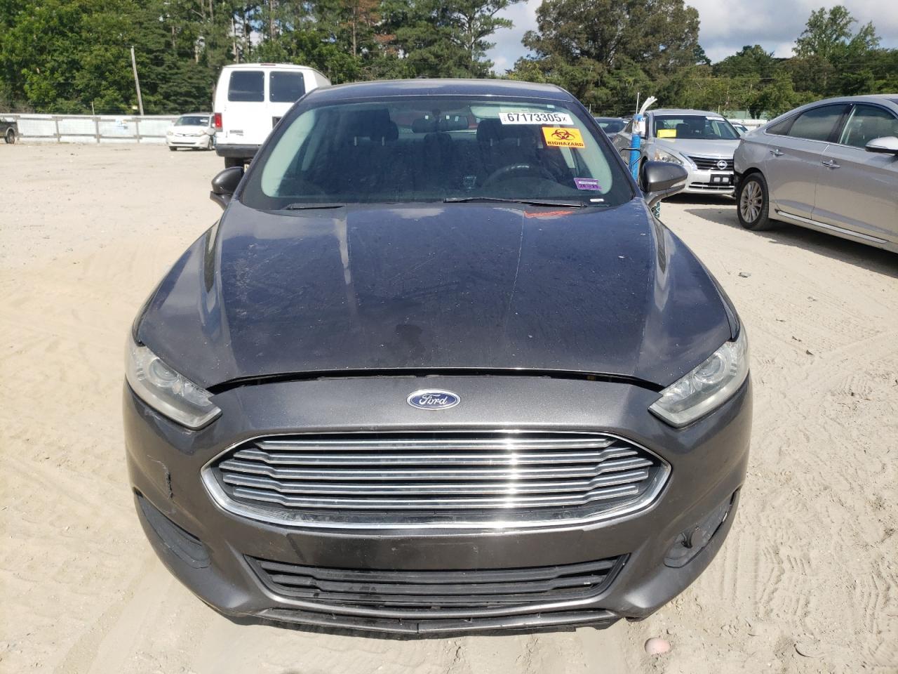 2016 Ford Fusion se