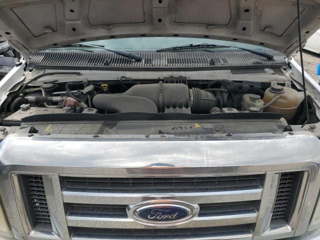 2011 Ford Econoline E250 Van