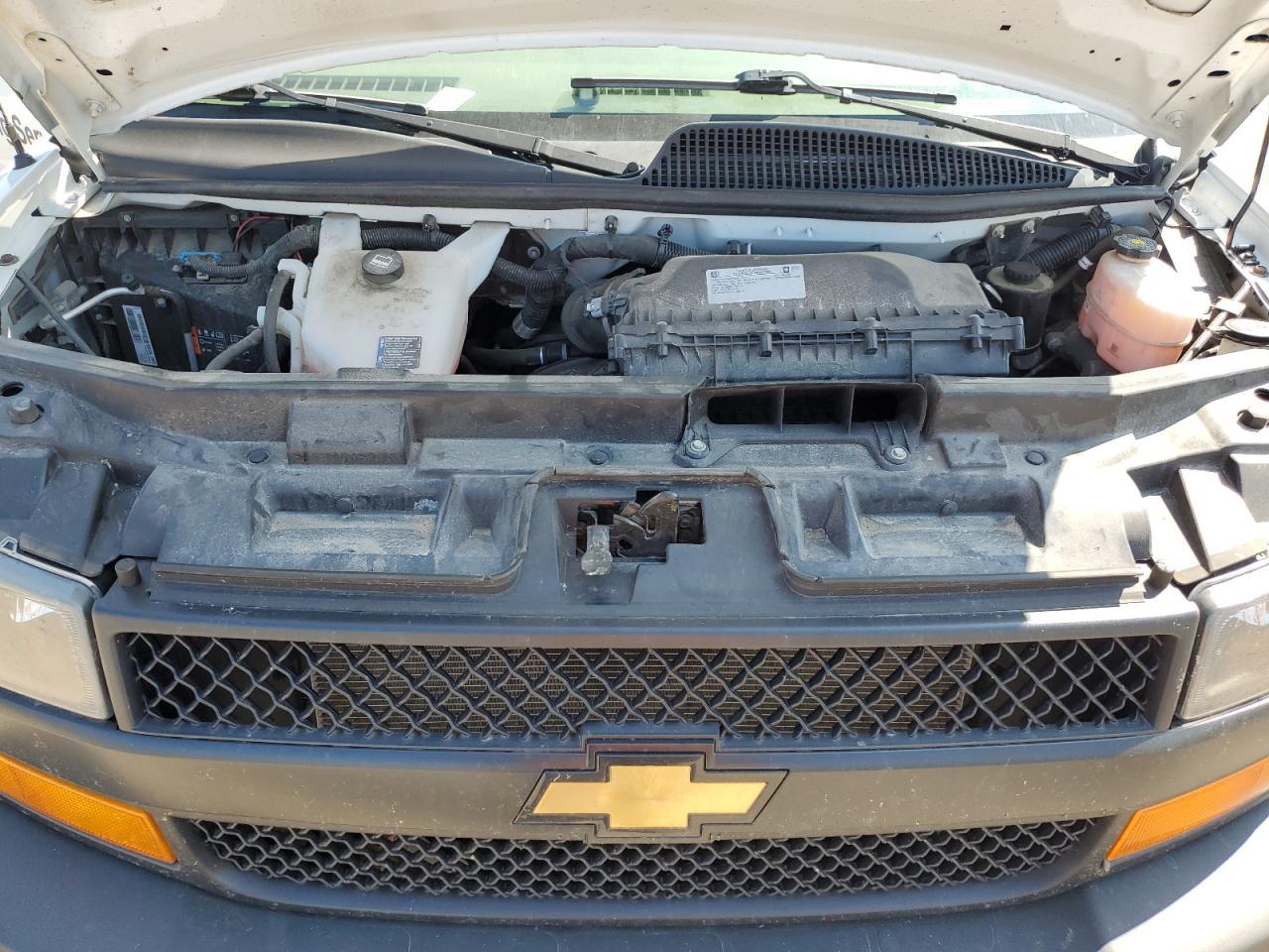 2021 Chev Express G2500