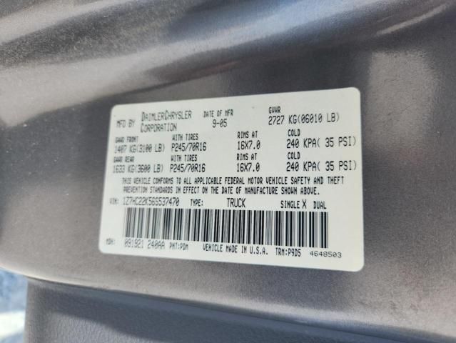 2006 Mitsubishi Raider LS